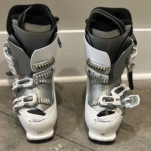 Salomon Ski Boots 24.5 White, Black, Silver